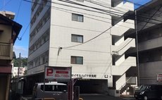 ロイヤルハイツ中央町205号室