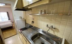 ロイヤルハイツ中央町303号室