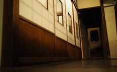 縁側と庭のある大正古民家での暮らし