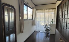 RoséGallery1983ゲストハウス