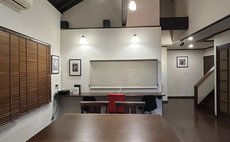 RoséGallery1983ゲストハウス