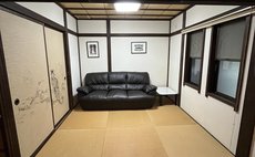 RoséGallery1983ゲストハウス