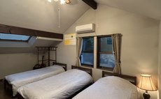 RoséGallery1983ゲストハウス