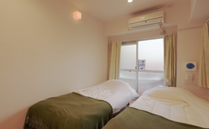 V.Close to Shinjuku D