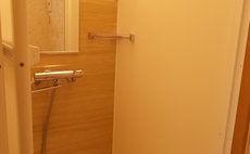 Familiar 旅舍 2F