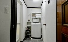 鶴橋駅徒歩6分／道頓堀まで2駅！3階建て戸建て貸切／広々スペース