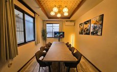 7BR Entire 2-House Rental Sleeps 18 TheaterAndGames