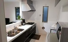 ビジネスにも観光にも便利なお家