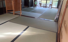 Showa Retro Sushi Private Lodging
