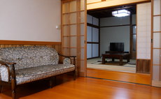 縁泊まちや 卌屋 SHIO-YA