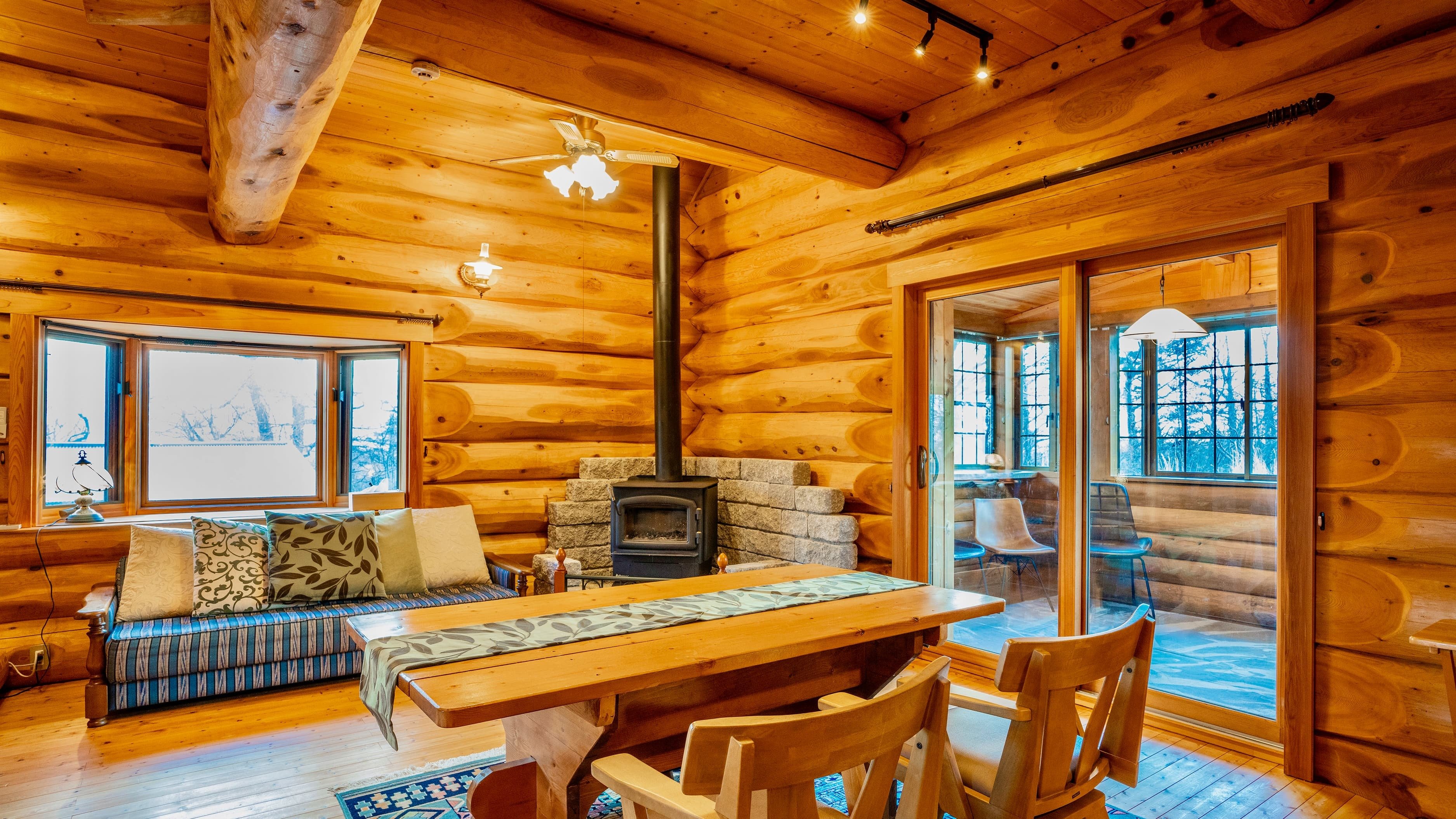 ZAO LOG HOUSE - 宮城蔵王のまるまる貸切ログハウス 最大9名 - ガイア