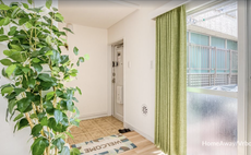 V.Close to Shinjuku C