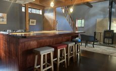 青の家lカールベンクス古民家民宿YOSABEI