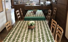 滑川に面したシングルのお部屋です