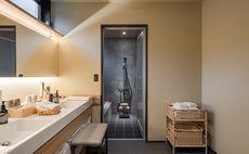 MAHORA Nishinoya - An old private house inn for rent at the foot of Myoko