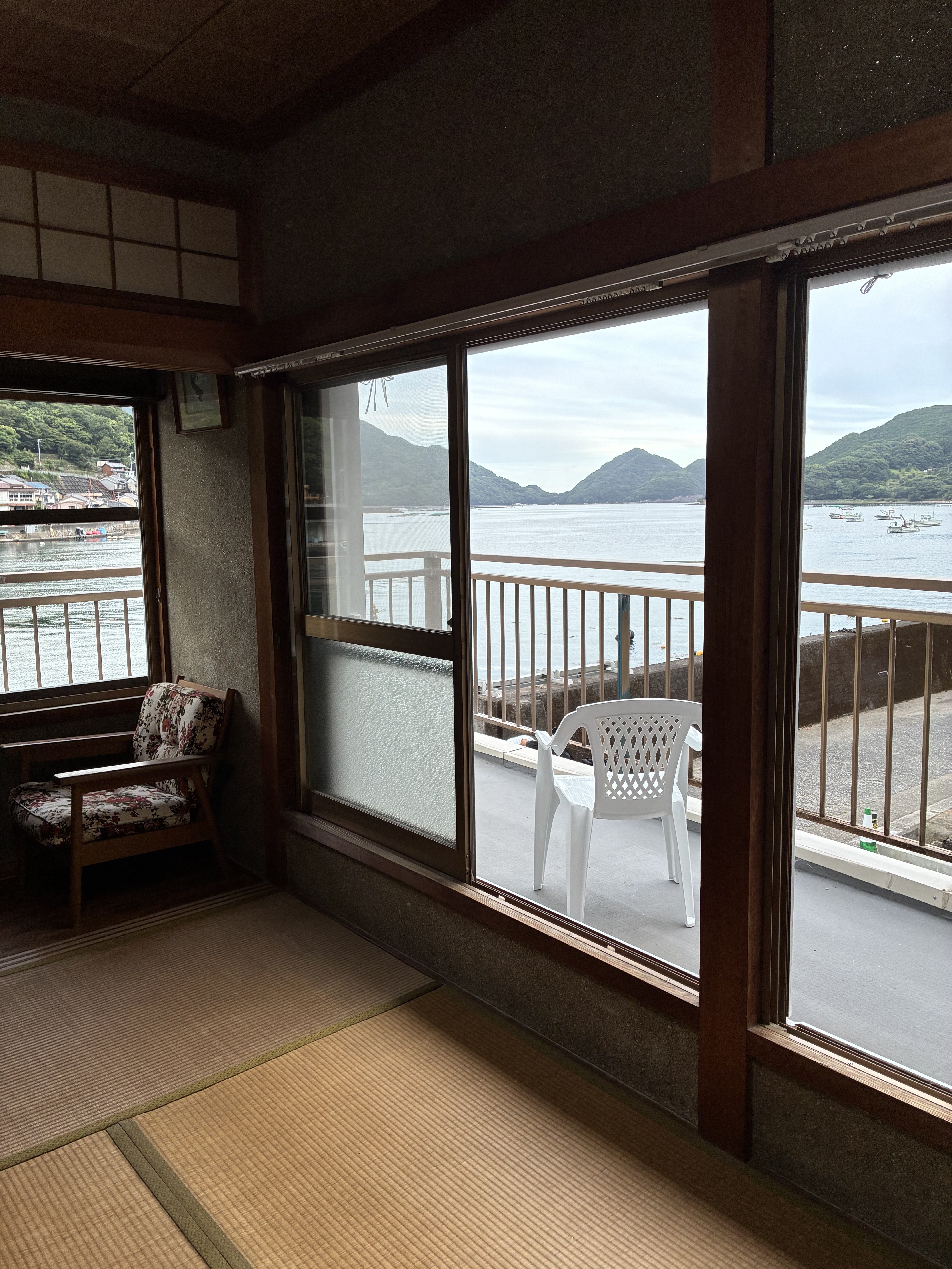 海風に吹かれてsea's inn二木島の外観