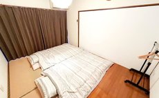 3PEACE! 1 Private inn with garden BBQ & pool.