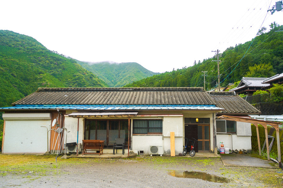 熊野古道 ちかつゆBASE 外観 和歌山県田辺市中辺路の一棟貸し古民家