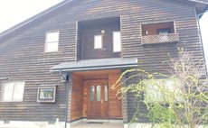 富山湾が見える高台の滑川の一軒家の和室(女性 ・ペアOK)