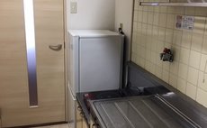 ロイヤルハイツ中央町301号室