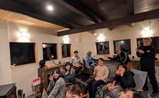 农场住宿的出生地【Ajimi-in】租住一座老房子当秘密基地【全套炭烧烤设备】大分县美国市