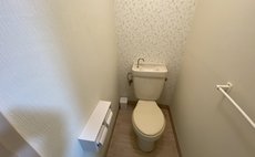 ロイヤルハイツ中央町603号室