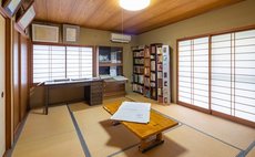 ささやかなおうち 関(1階または2階)